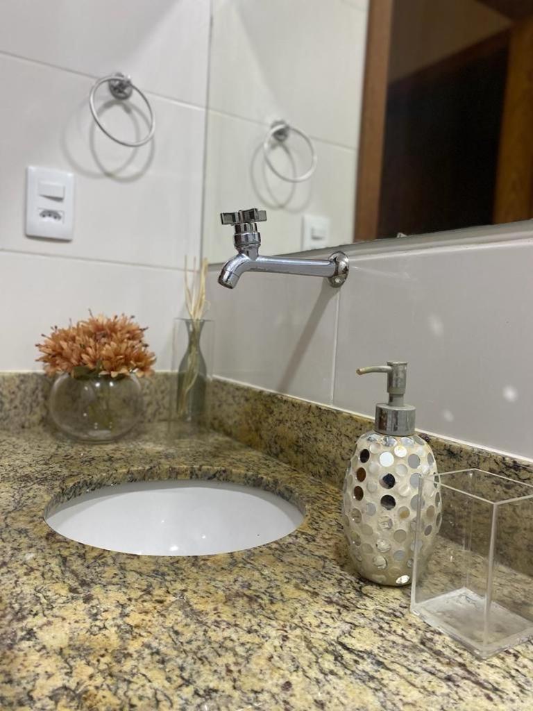 Apto Luxo Completo 3 Quartos Em Guriri 300 Mts Da Praia Wi-Fi Gratis São Mateus Exterior photo